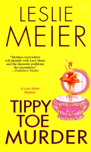 Tippy Toe Murder: A Lucy Stone Mystery (Lucy Stone Mysteries) - 2661